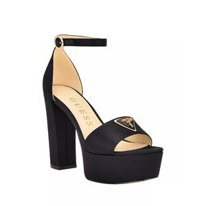 Guess Seton Platform Sandals
Size 8